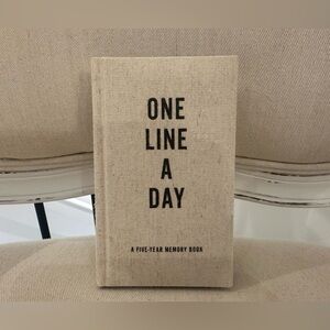 One Line a Day Memory Book Journal NWT